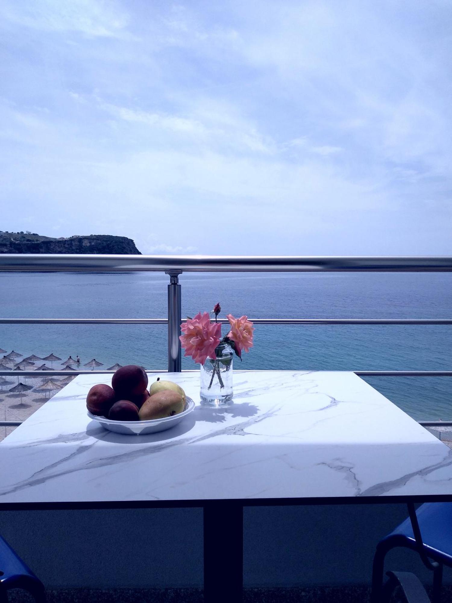 Nadim Rooms Himare Eksteriør bilde