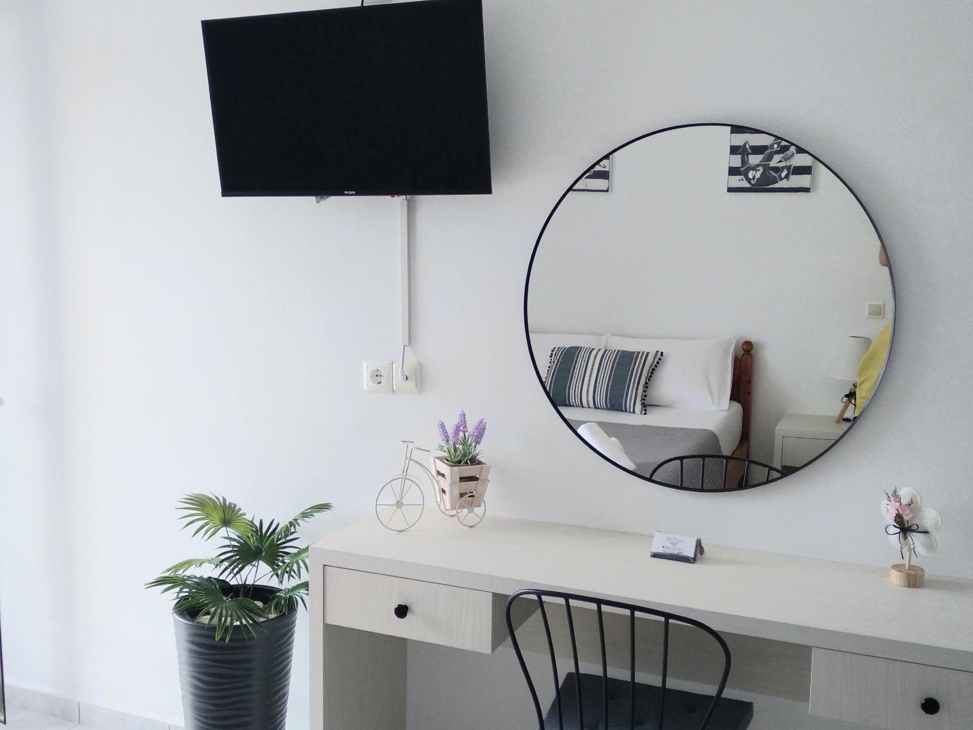 Nadim Rooms Himare Eksteriør bilde